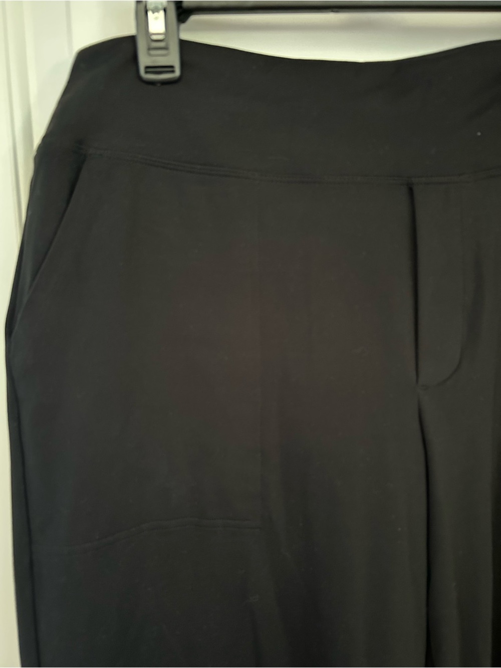 Black Pull-On Wide Leg Pants - Women's - Picture 2 of 3